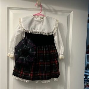 Charming Plaid Kids Costume Dress with Bonnet